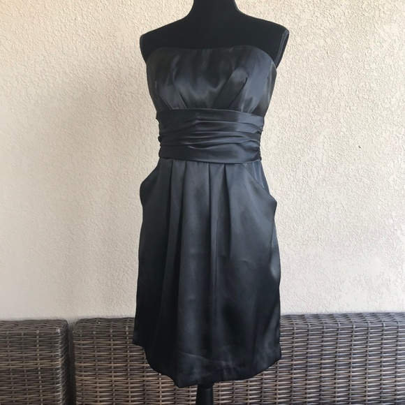 short black dress with pockets